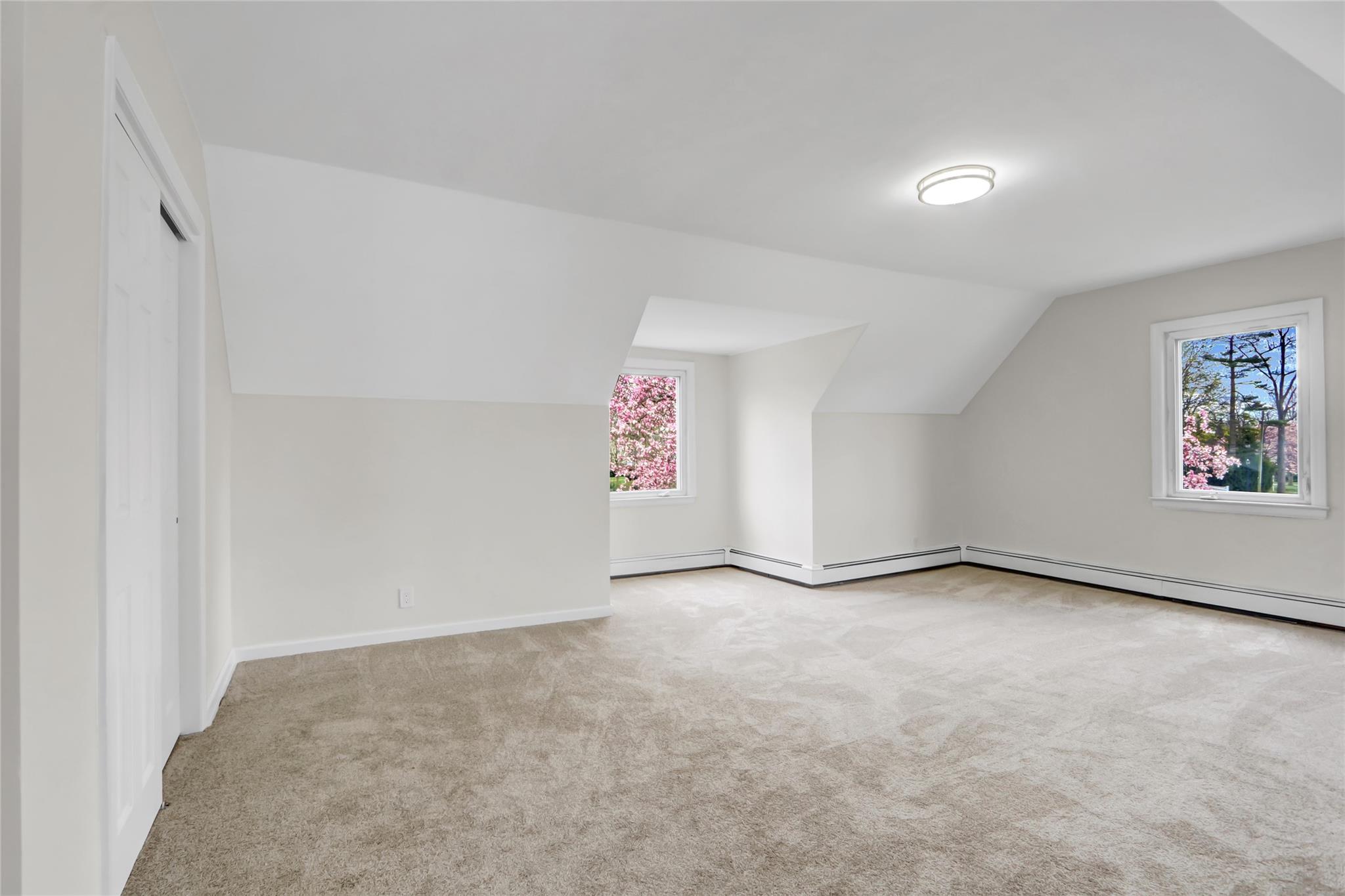 16 Tremont Street, Garden City, New York image 15