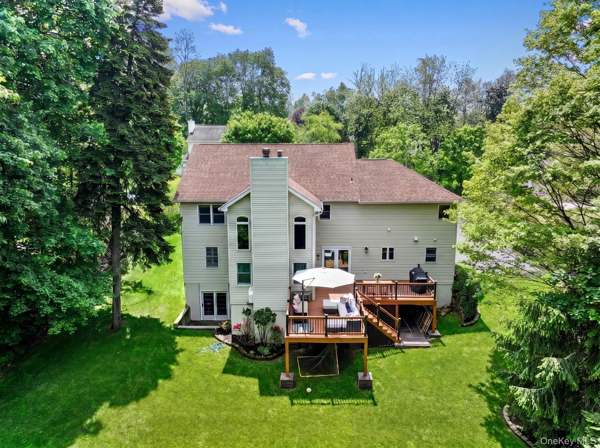 8 Drake Lane