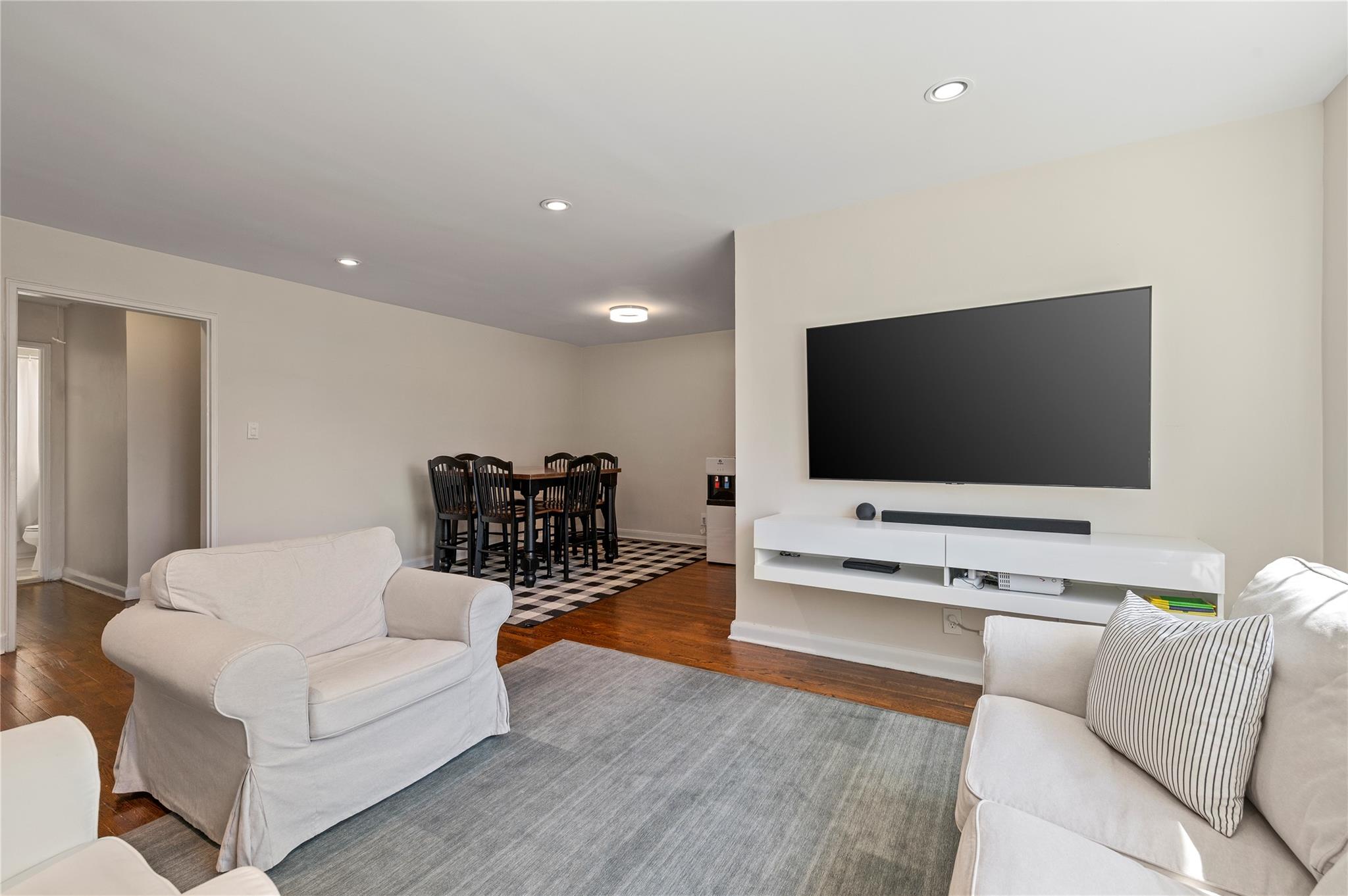 226-41 Kingsbury Avenue #B, Oakland Gardens, New York image 6
