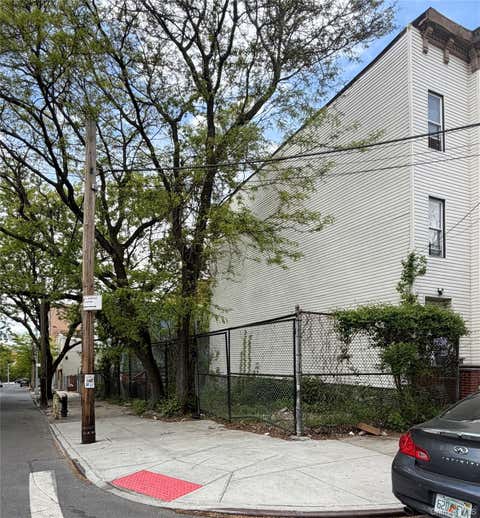 Vacant Land For Sale - 961 Cauldwell Avenue<br/> Bronx, NY 10456