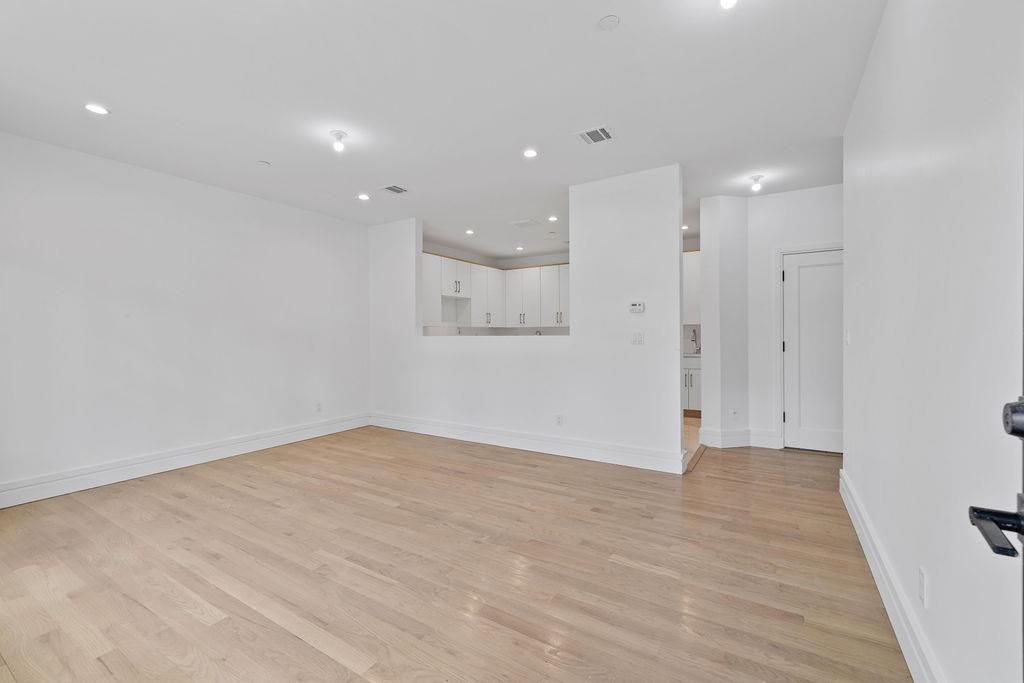 242 Blauvelt Road #101, Monsey, New York image 3
