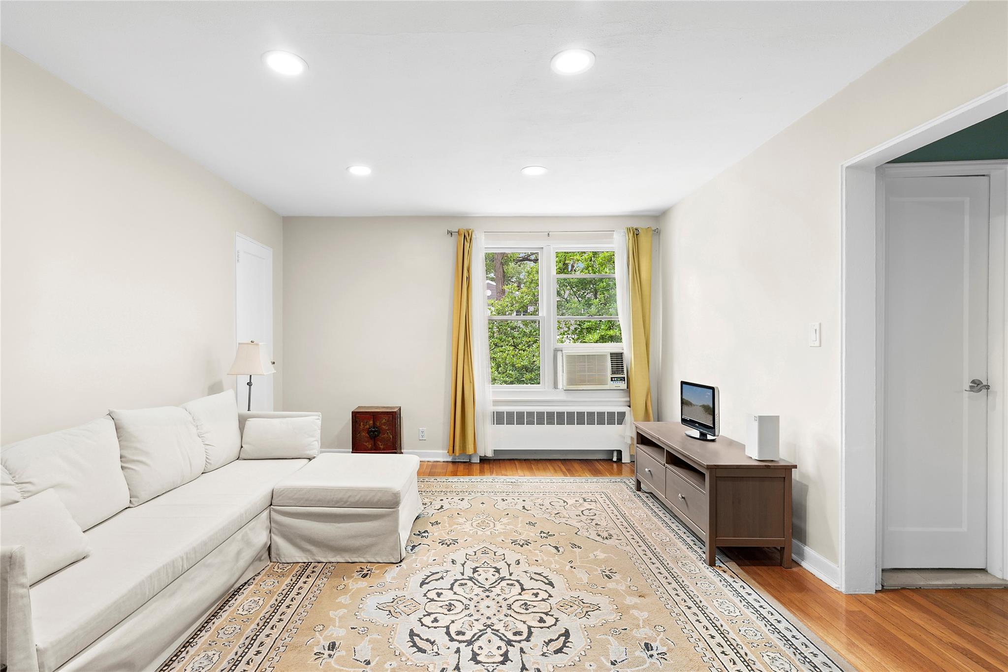 82U Glen Keith Road #82U, Glen Cove, New York image 3