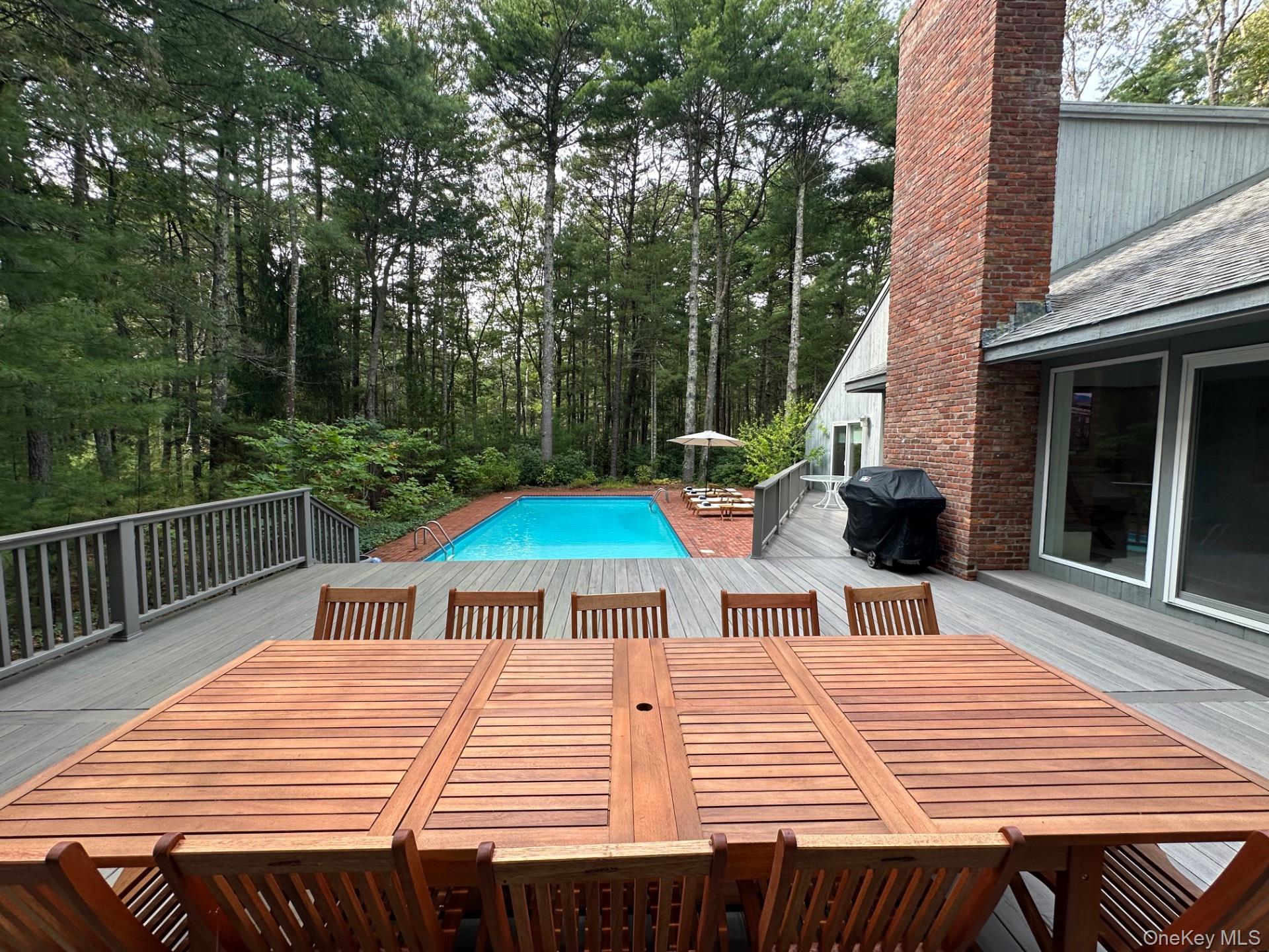 33 Oak Hill Lane