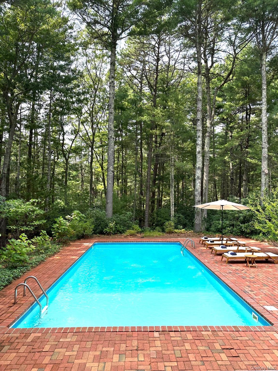 33 Oak Hill Lane