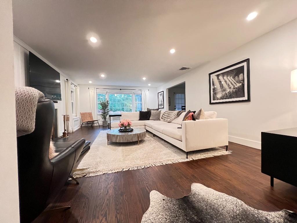 126 Goldens Bridge Road, Katonah, New York image 10