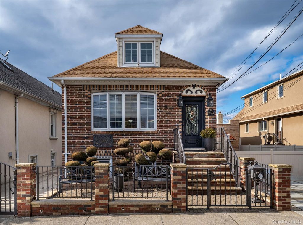 Photo of 21-38 49th Street, Astoria, NY 11105 (MLS # 967052)