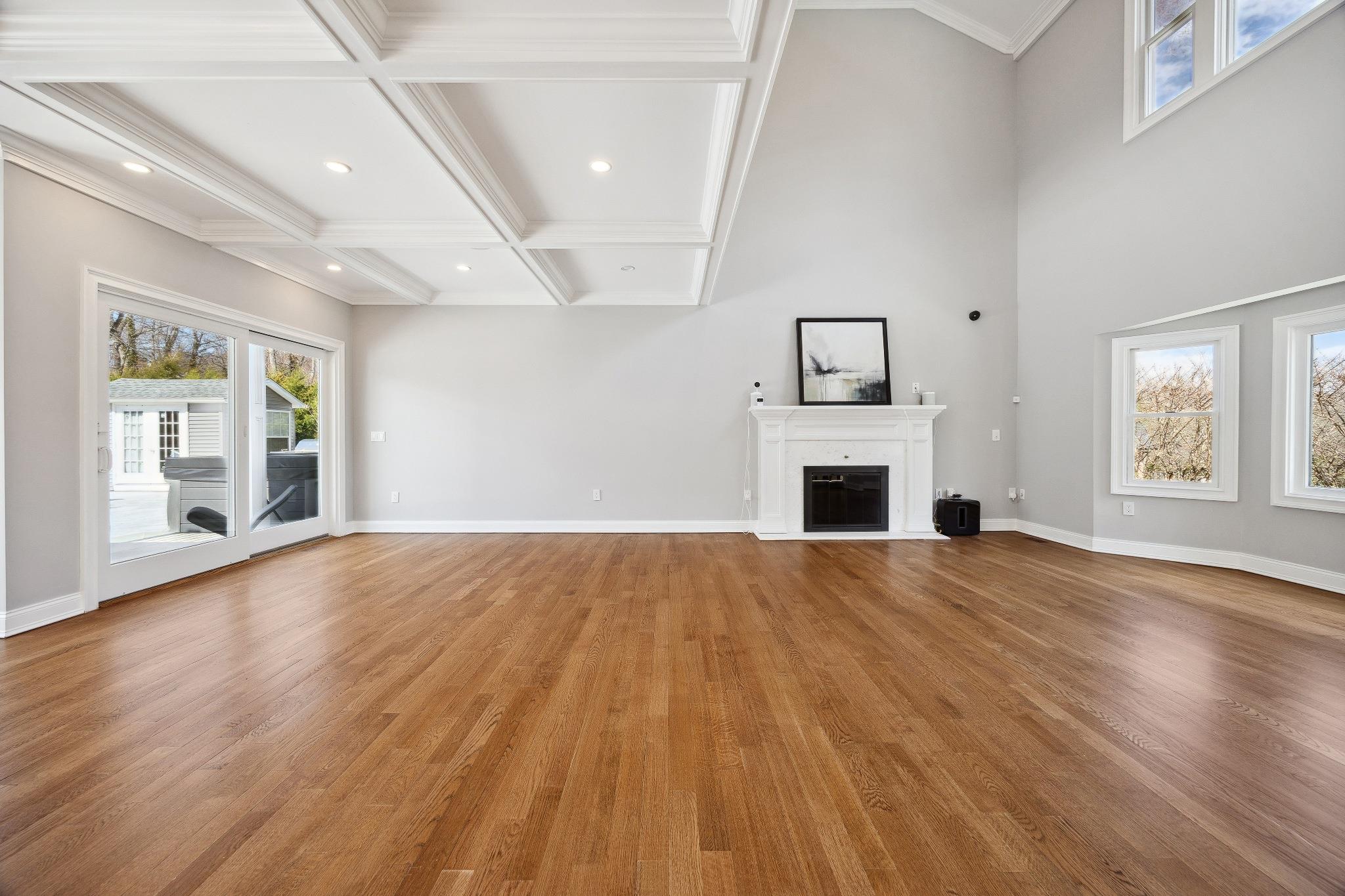 4 SE Lucille Lane, Dix Hills, New York image 13