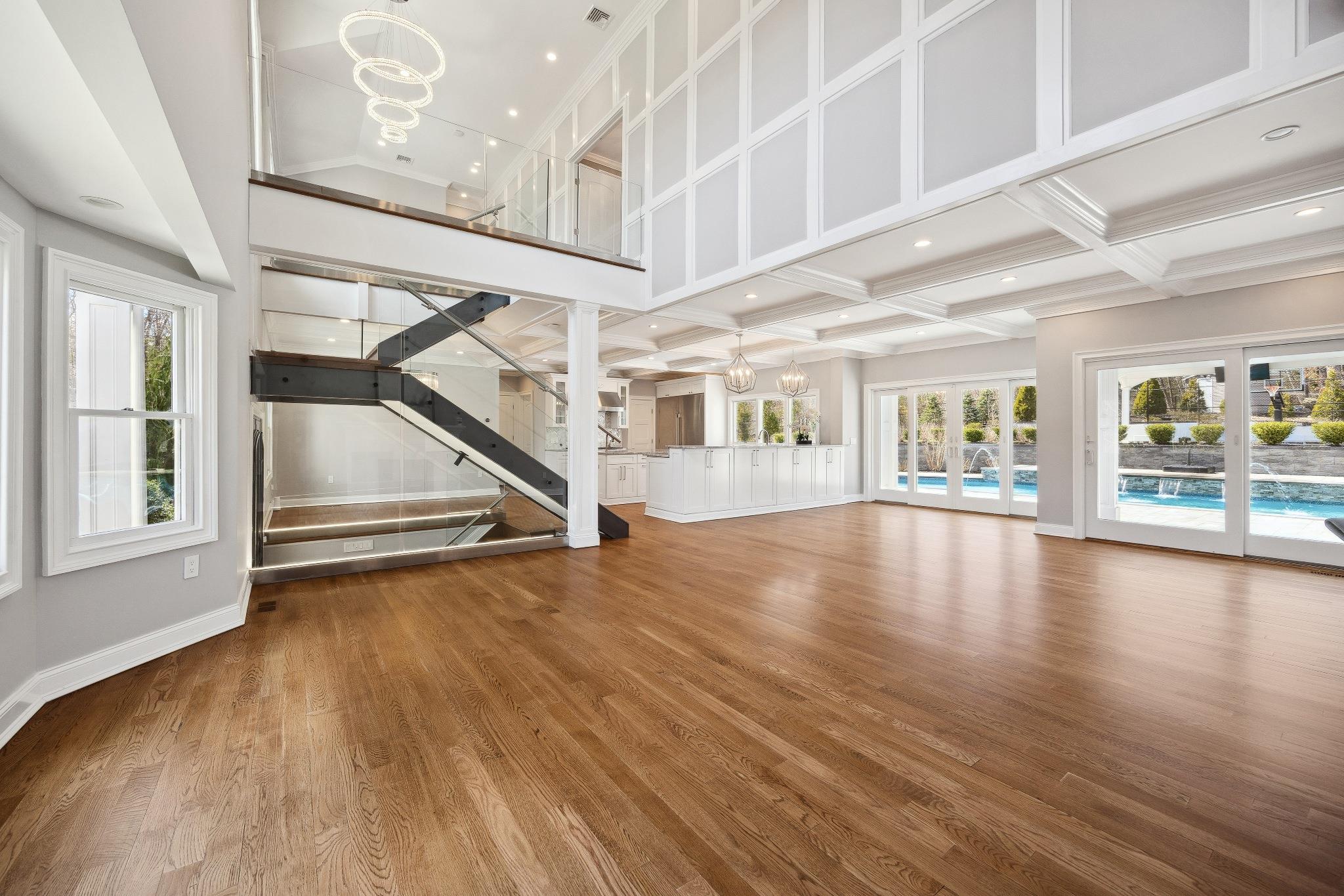 4 SE Lucille Lane, Dix Hills, New York image 14