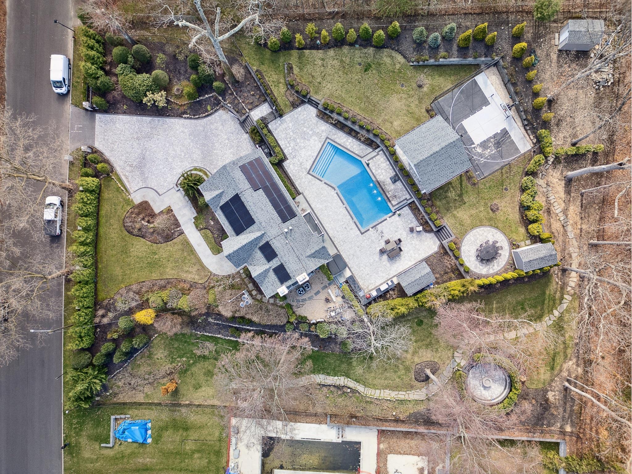 4 SE Lucille Lane, Dix Hills, New York image 46