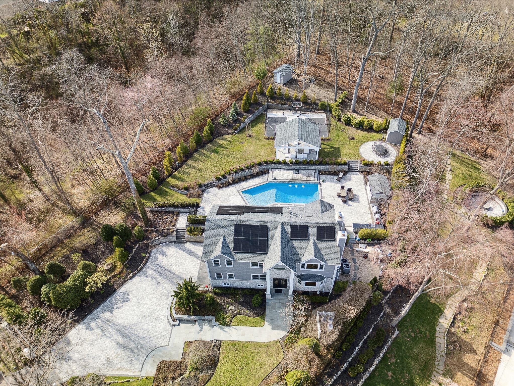 4 SE Lucille Lane, Dix Hills, New York image 45