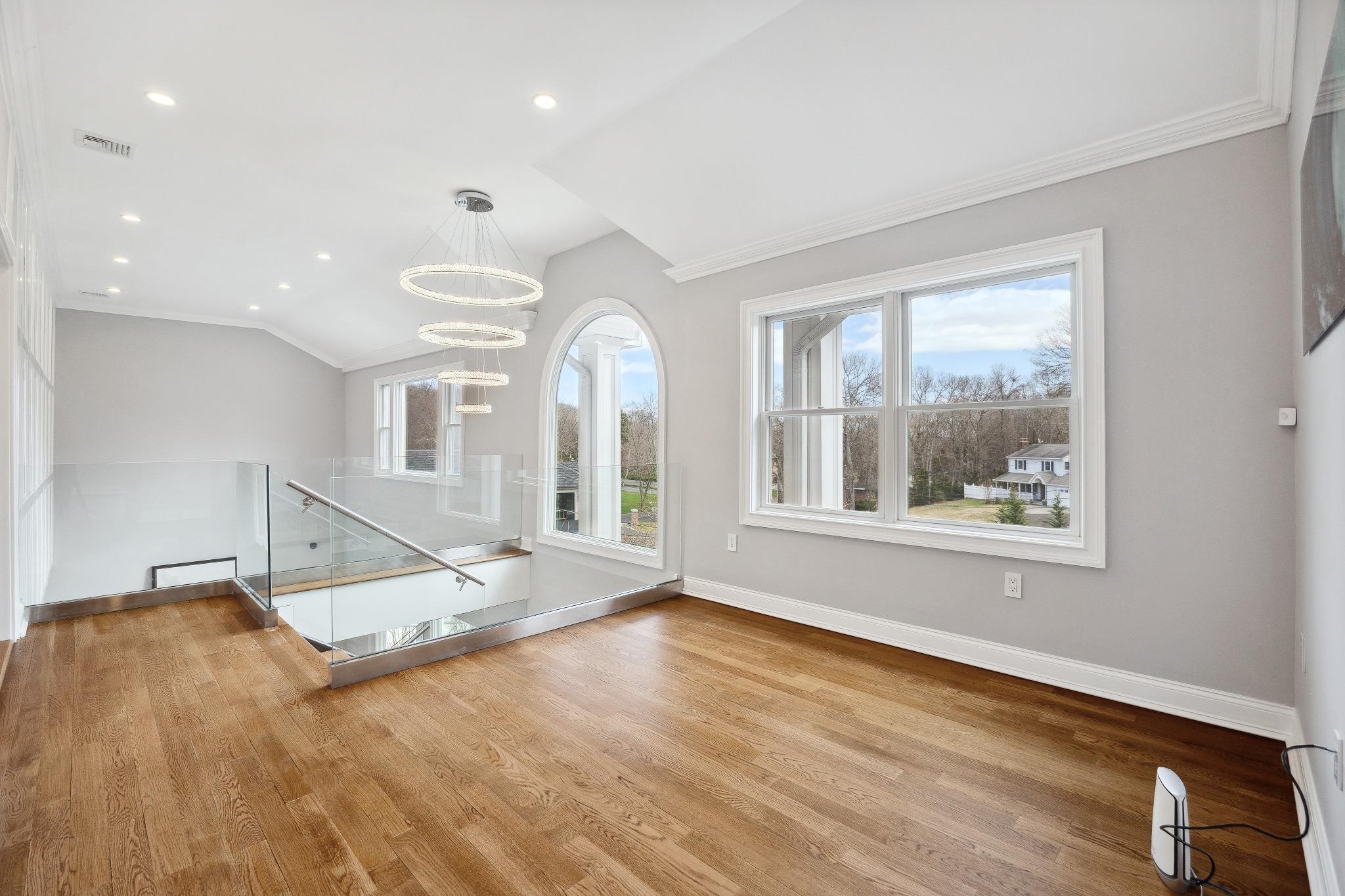4 SE Lucille Lane, Dix Hills, New York image 15