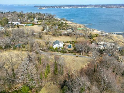 36 Pheasant Run Lane Great Neck NY 11024