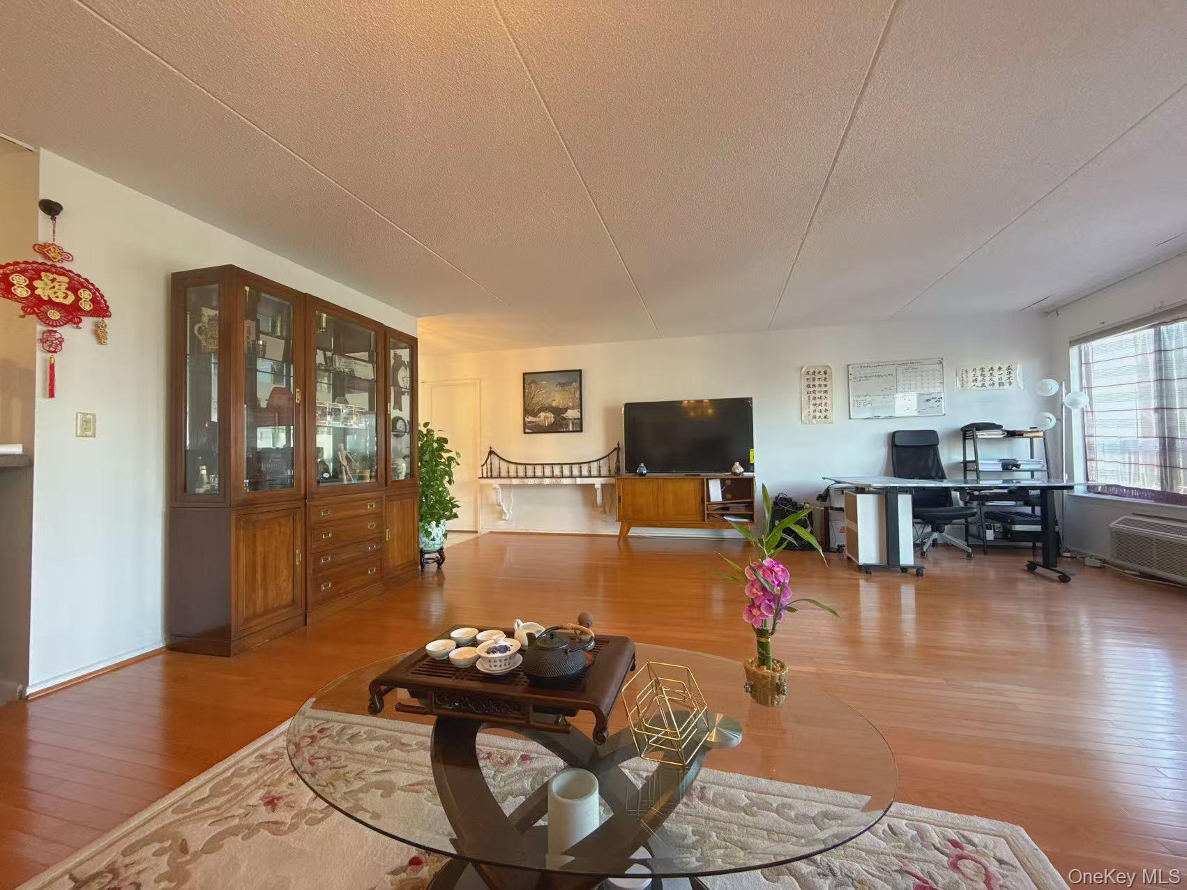 100 High Point Drive 501