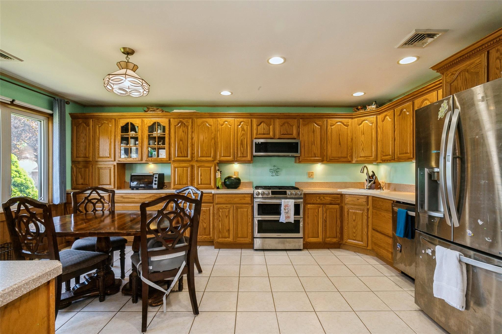 24 Larry Road, Selden, New York image 8