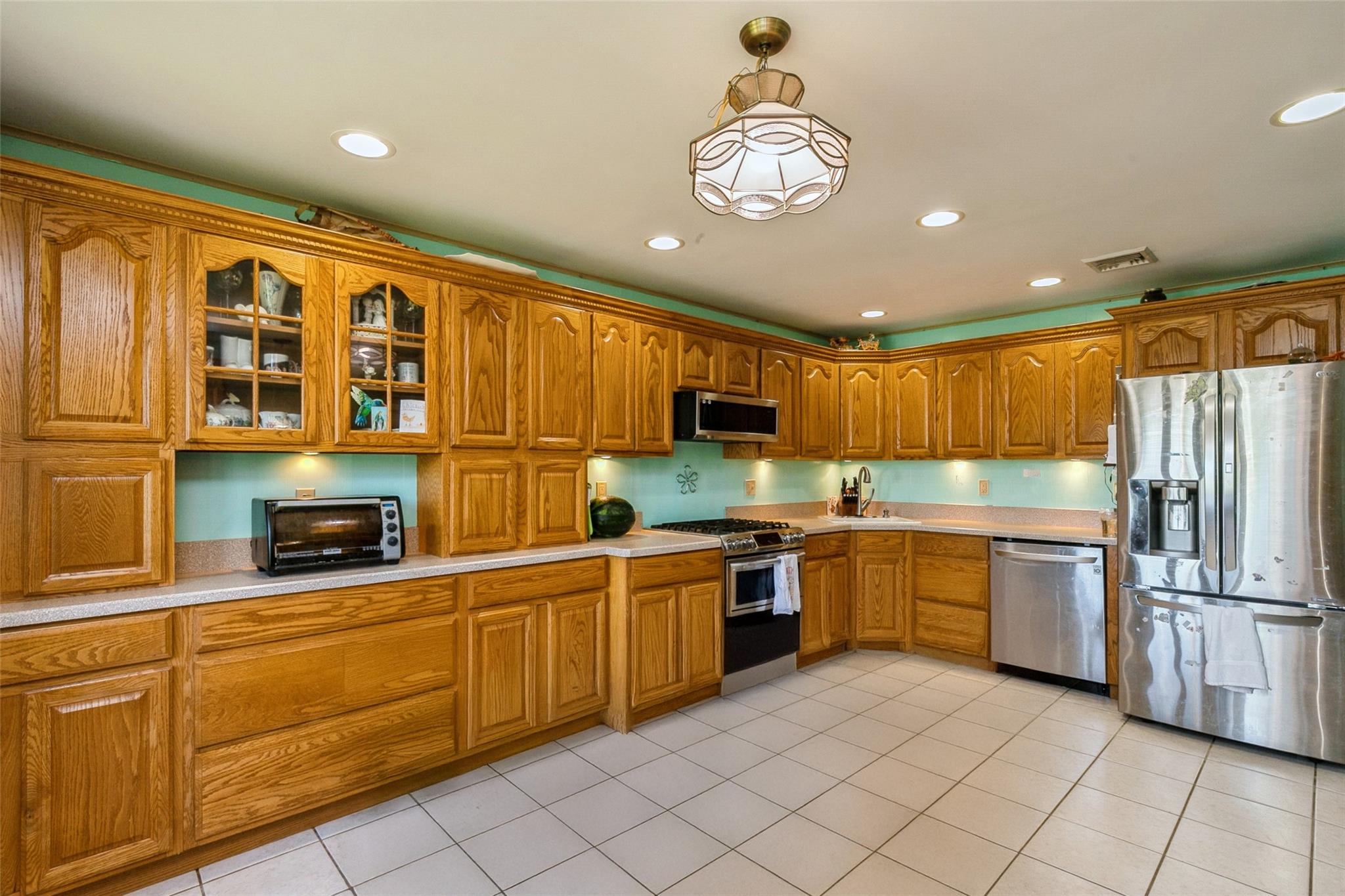 24 Larry Road, Selden, New York image 11