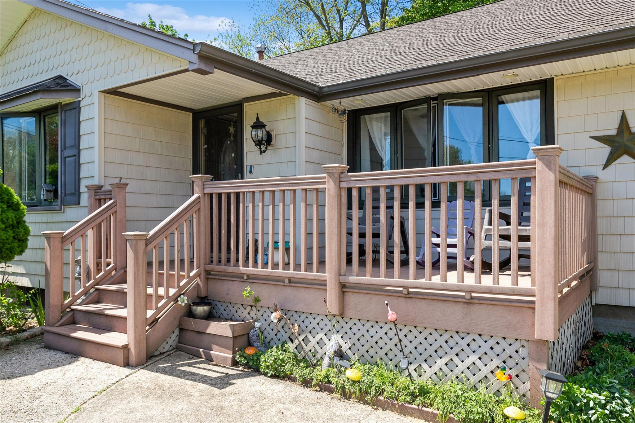 24 Larry Road
