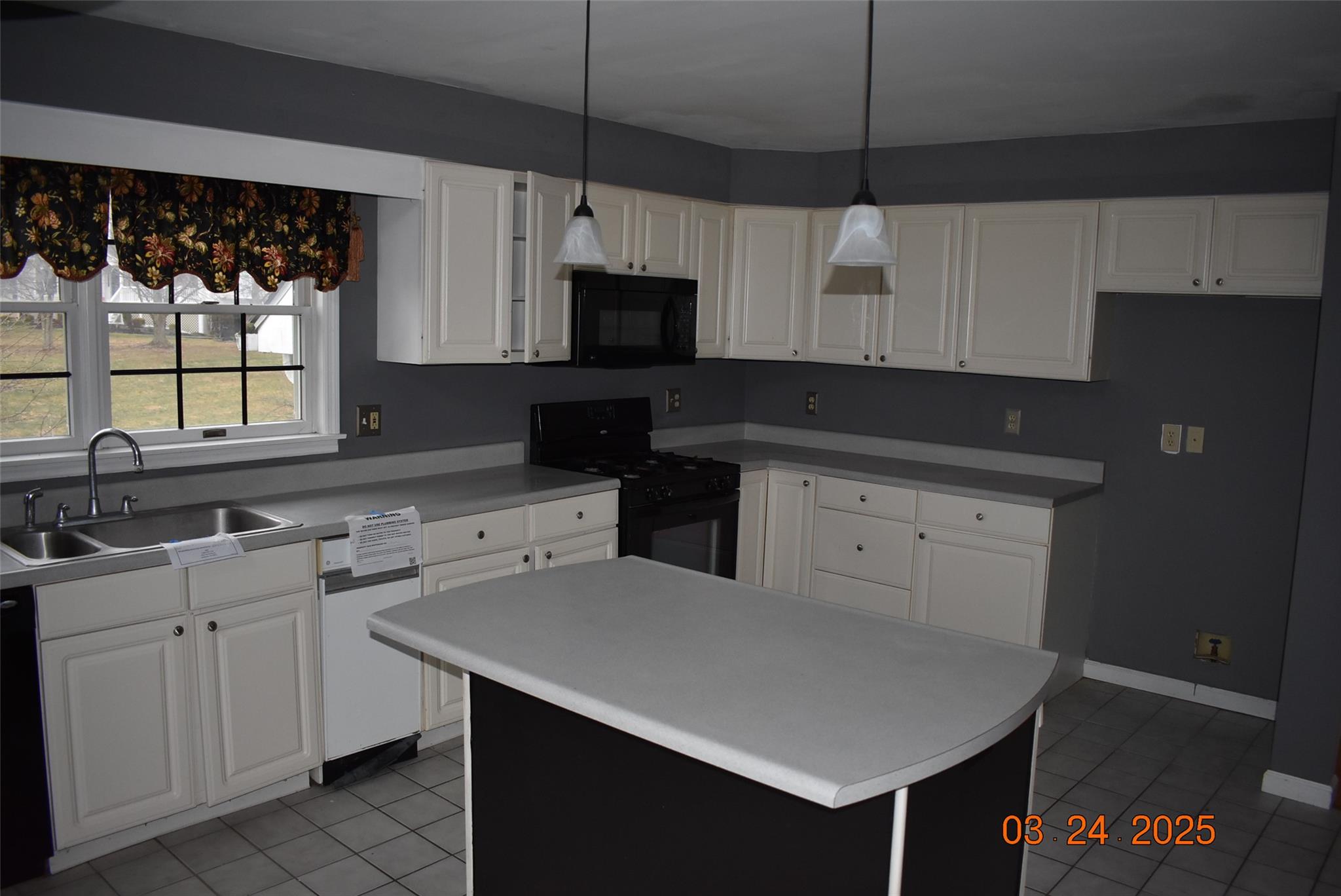 203 Windsor Road, Fishkill, New York image 8