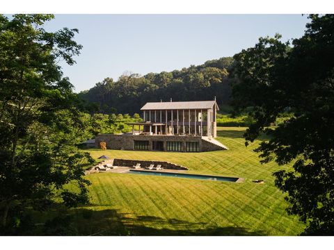 461 Silvernails Road Pine Plains NY 12567