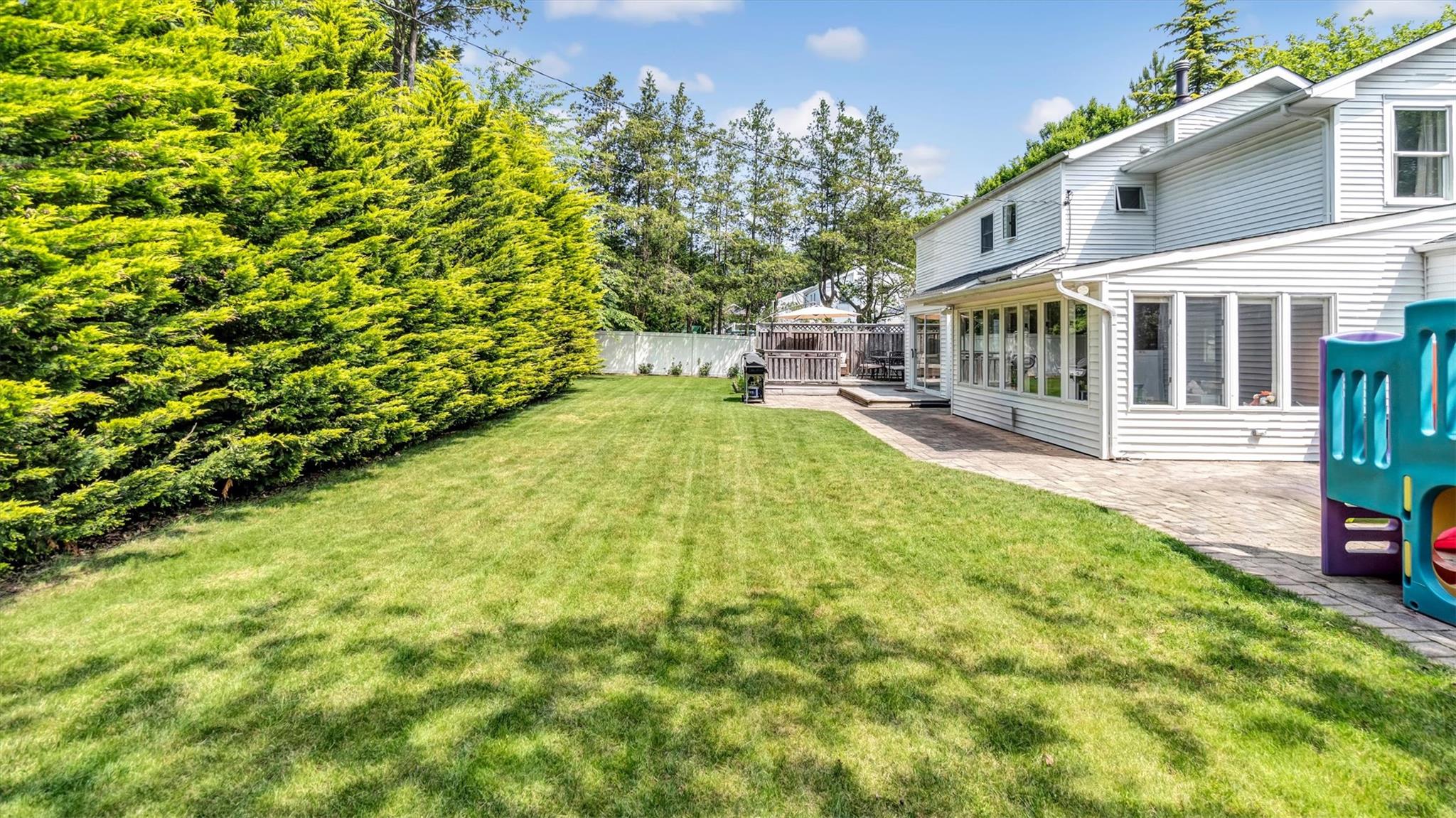 12 Frost Pond Road, Greenlawn, New York image 39