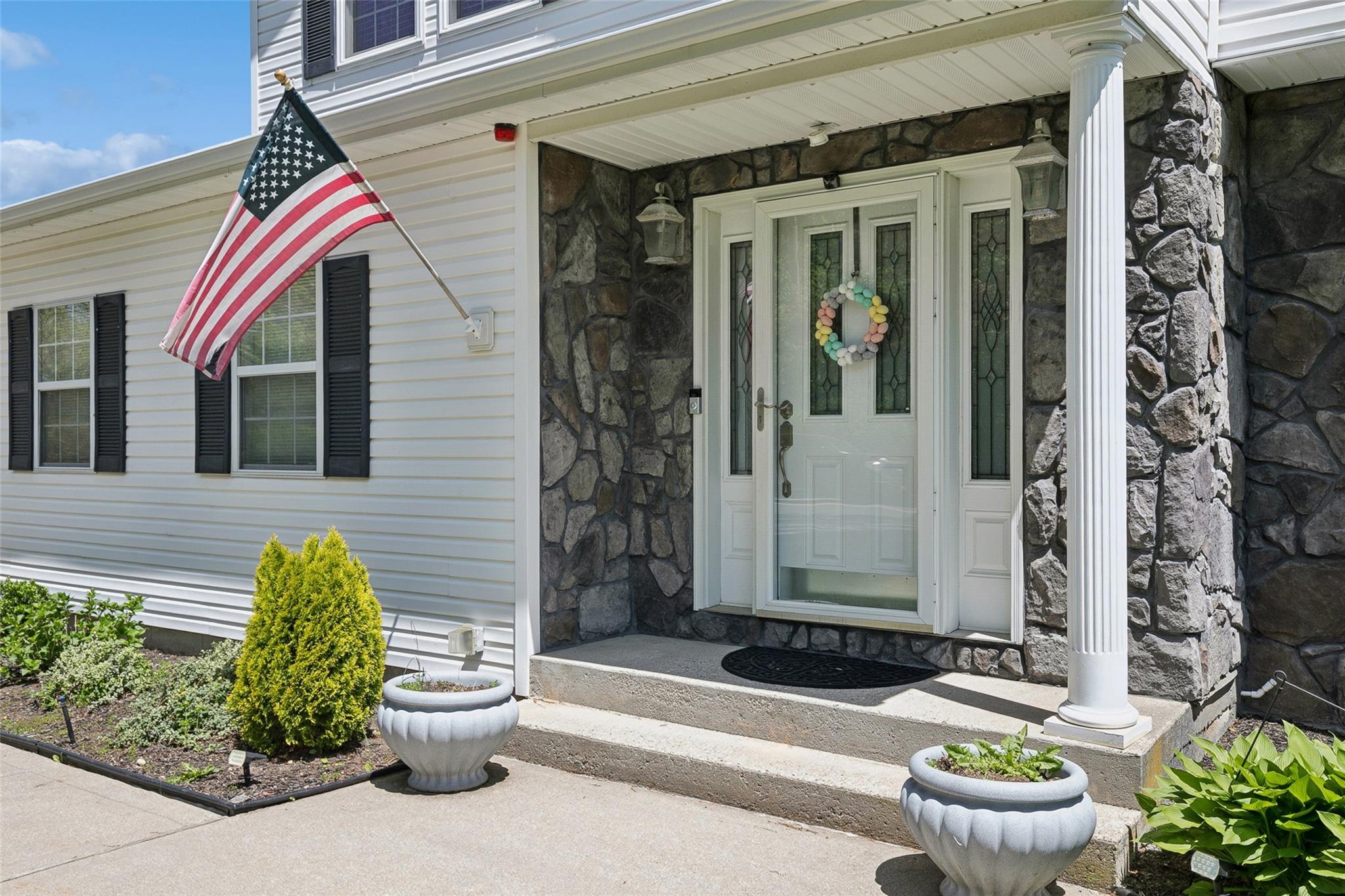 283 Terry Road, Sayville, New York image 7