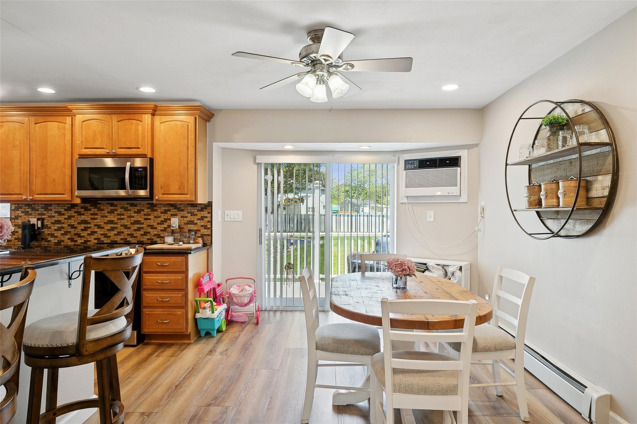 283 Terry Road, Sayville, New York image 13