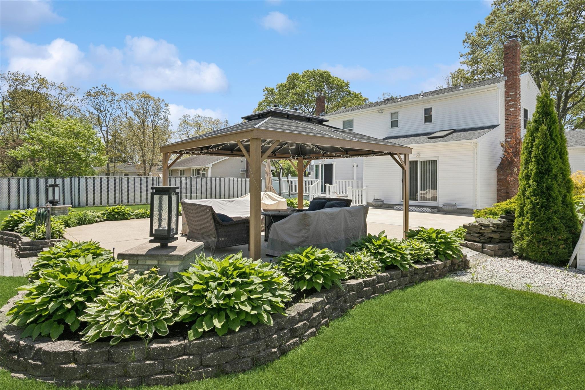 283 Terry Road, Sayville, New York image 45