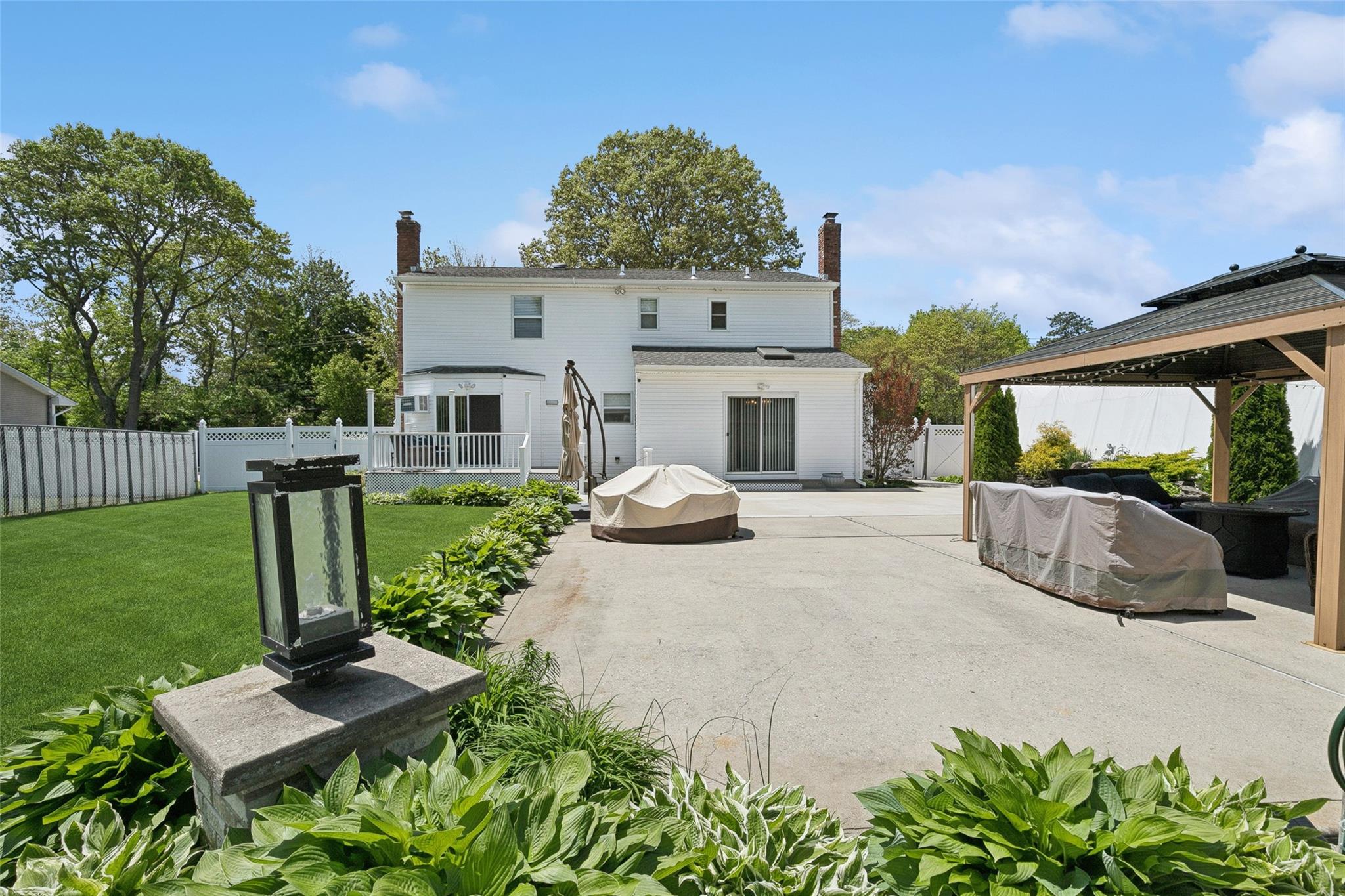 283 Terry Road, Sayville, New York image 37