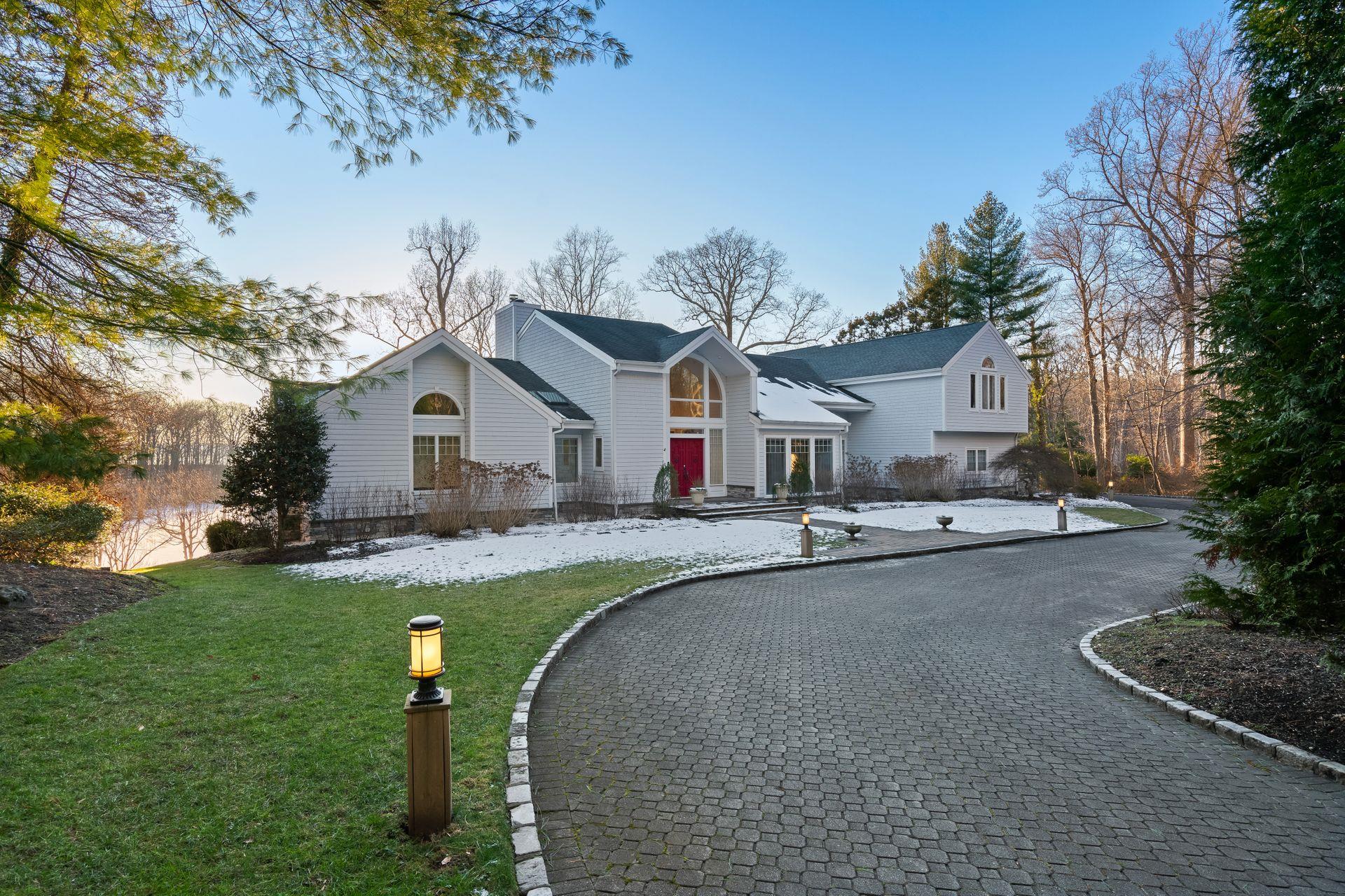 19 Mallard Drive, Lloyd Harbor, New York image 3