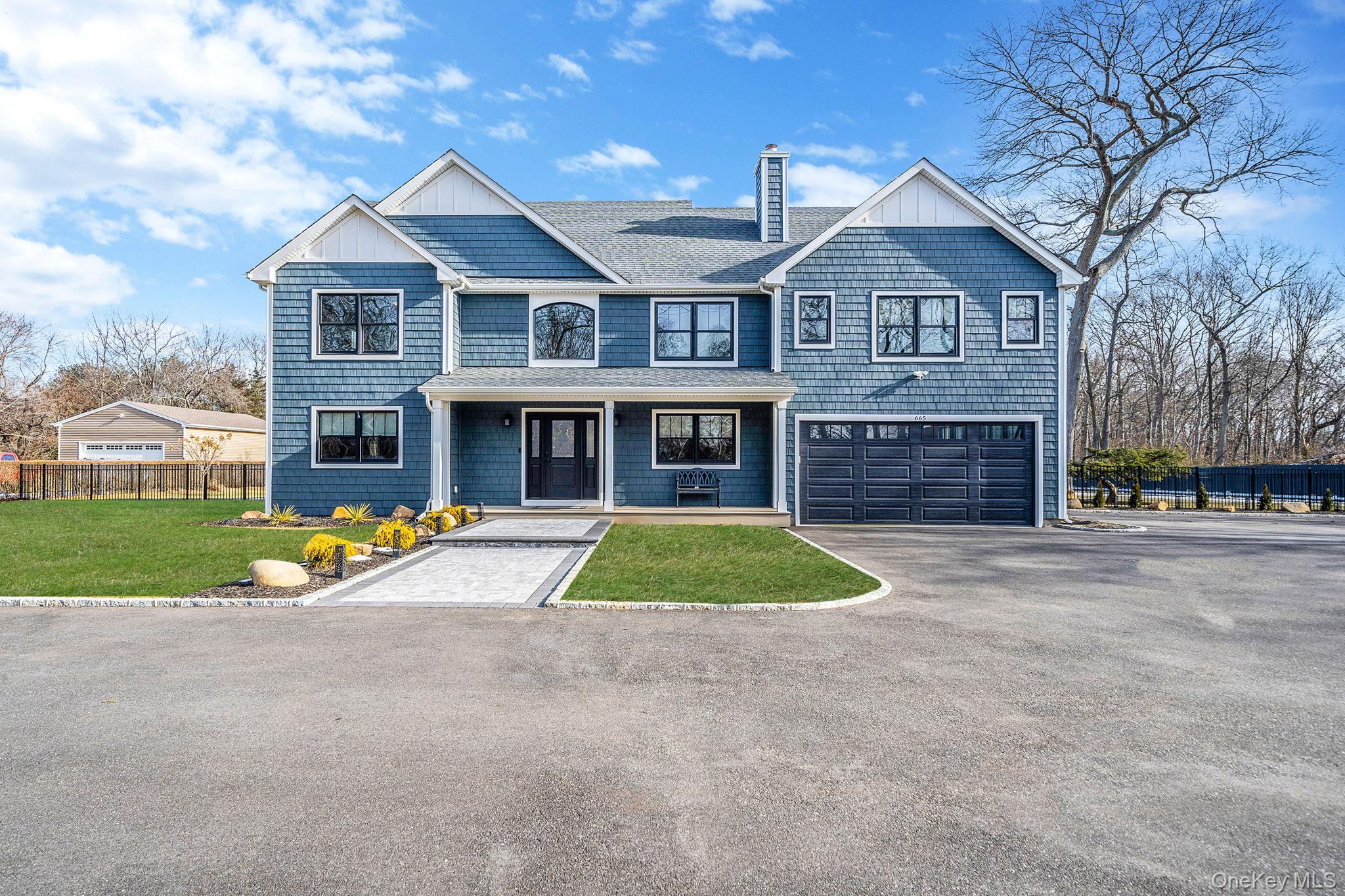 665 Mount Sinai Coram Road