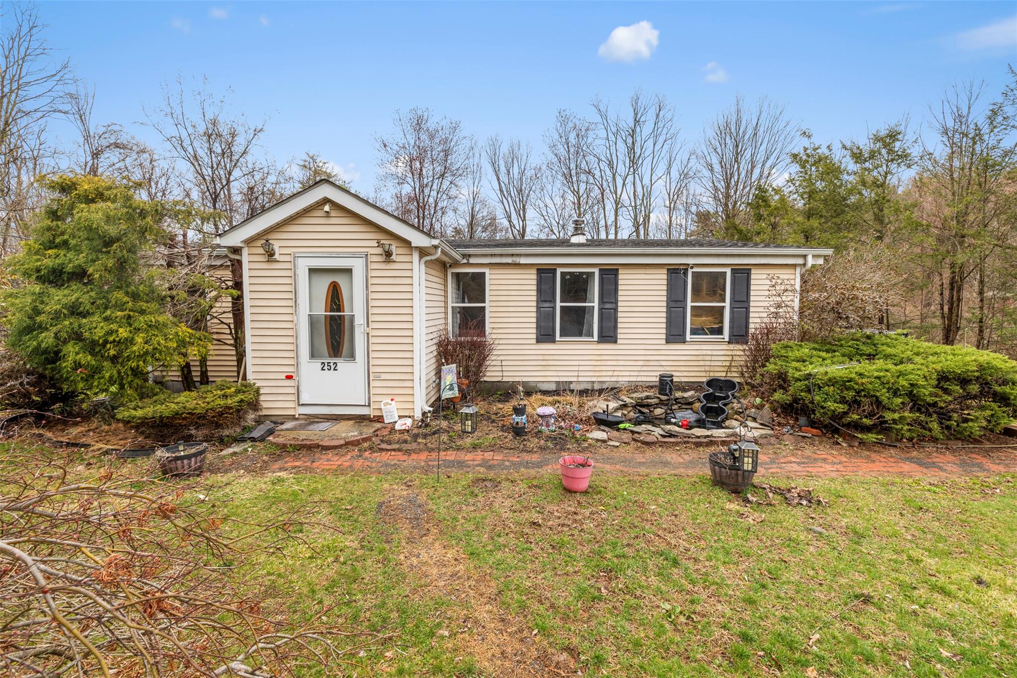 252 Ruby Road, Kingston, New York image 3