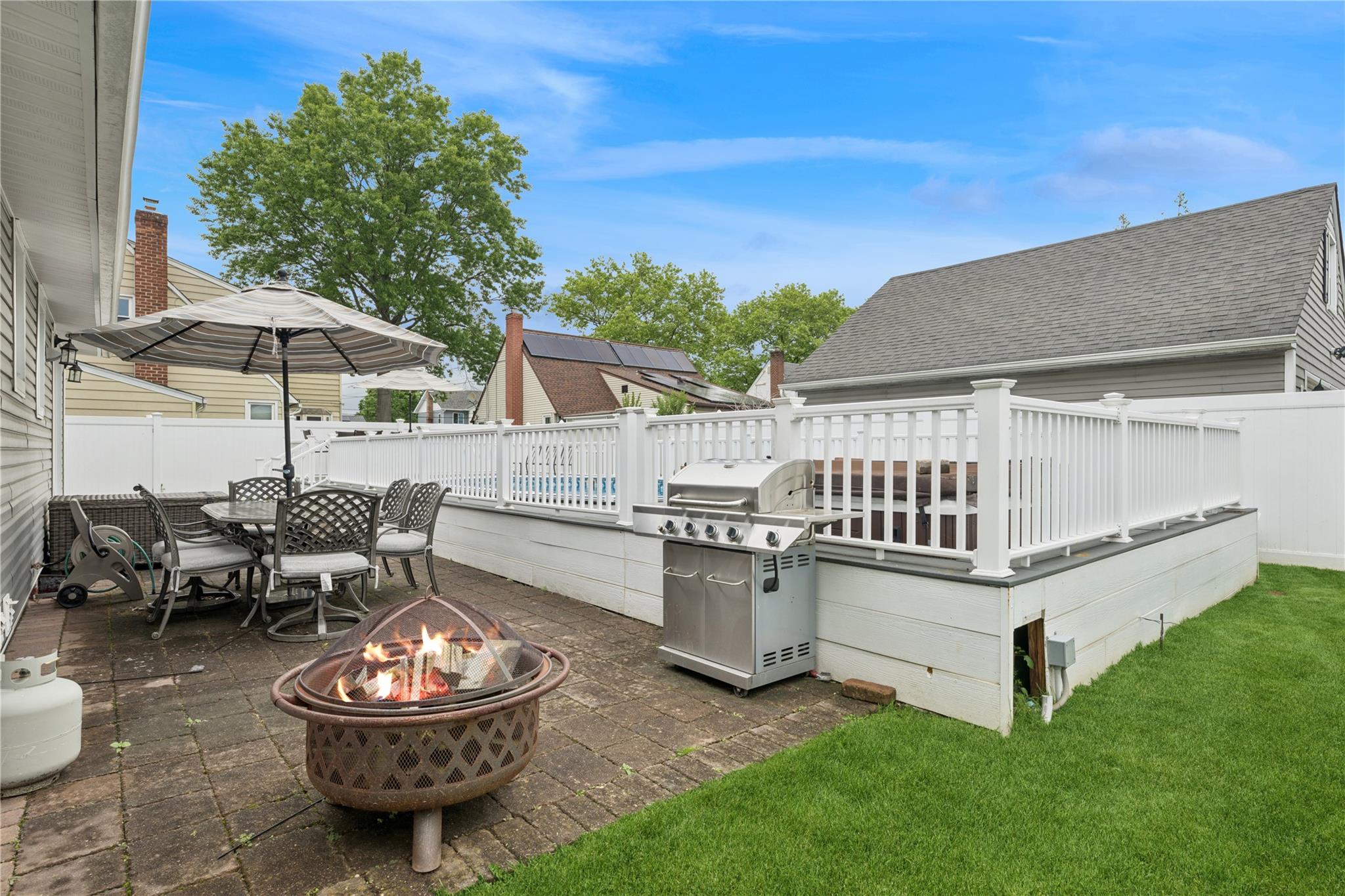 203 Division Avenue Ave, Hicksville, New York image 35