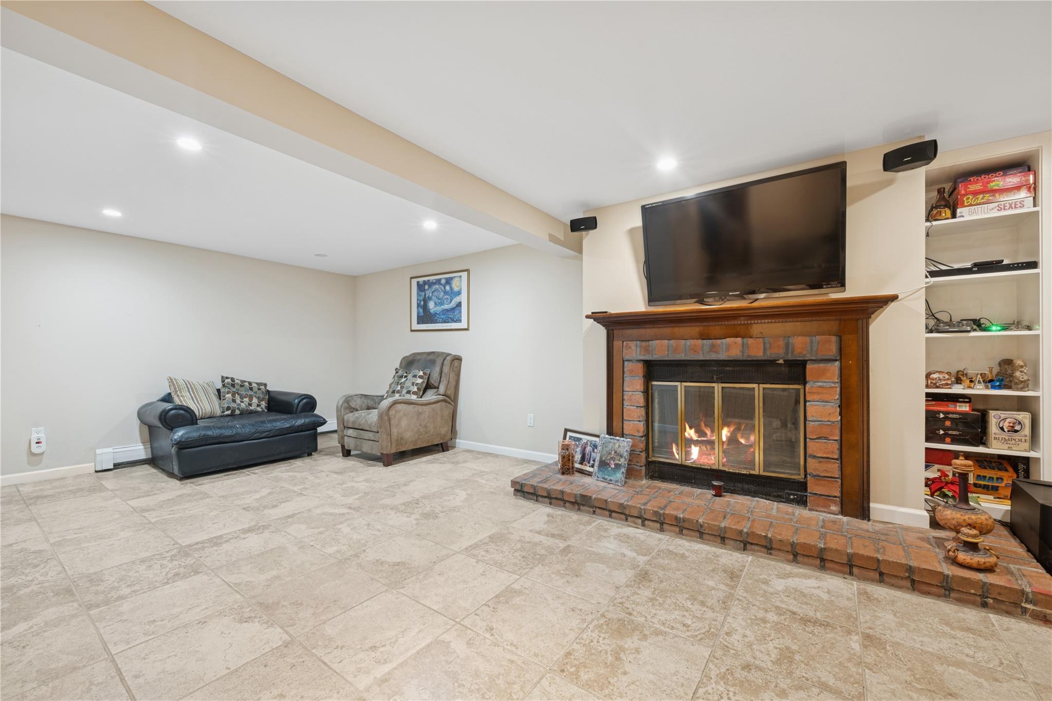 203 Division Avenue Ave, Hicksville, New York image 24