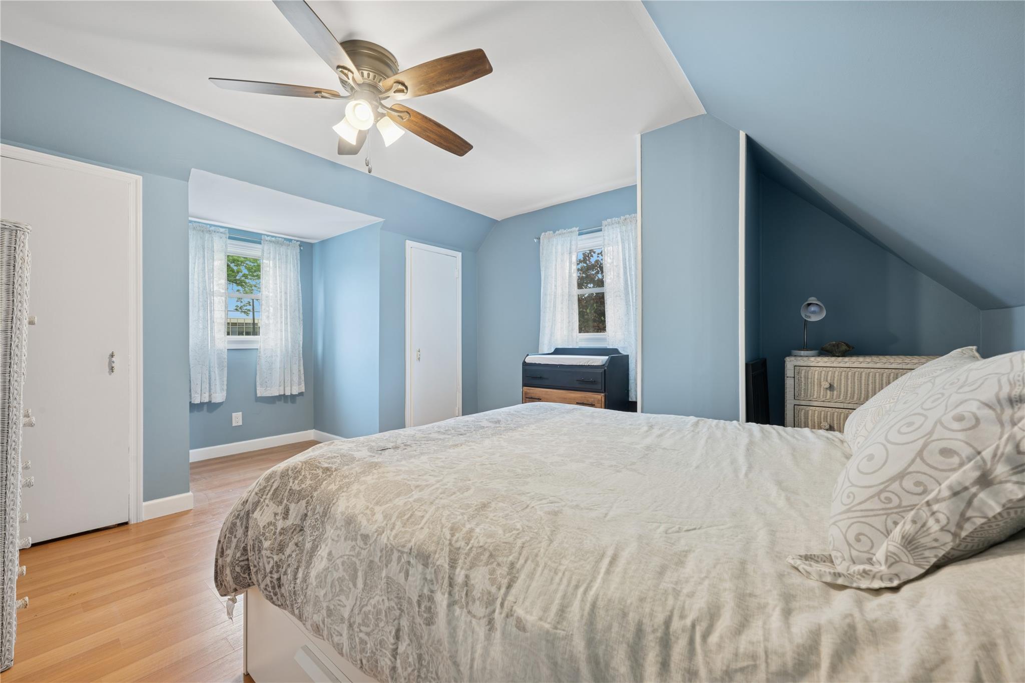 203 Division Avenue Ave, Hicksville, New York image 21