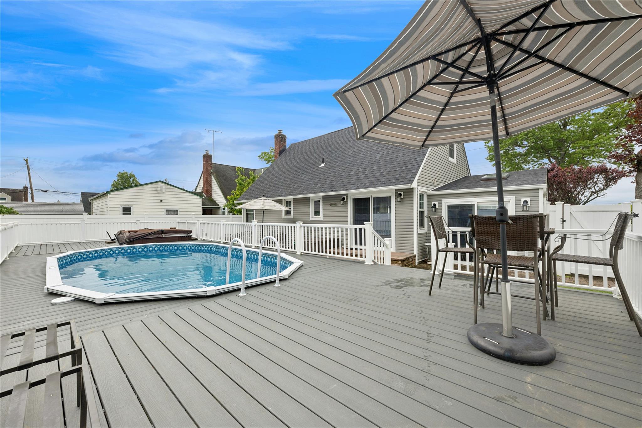 203 Division Avenue Ave, Hicksville, New York image 29