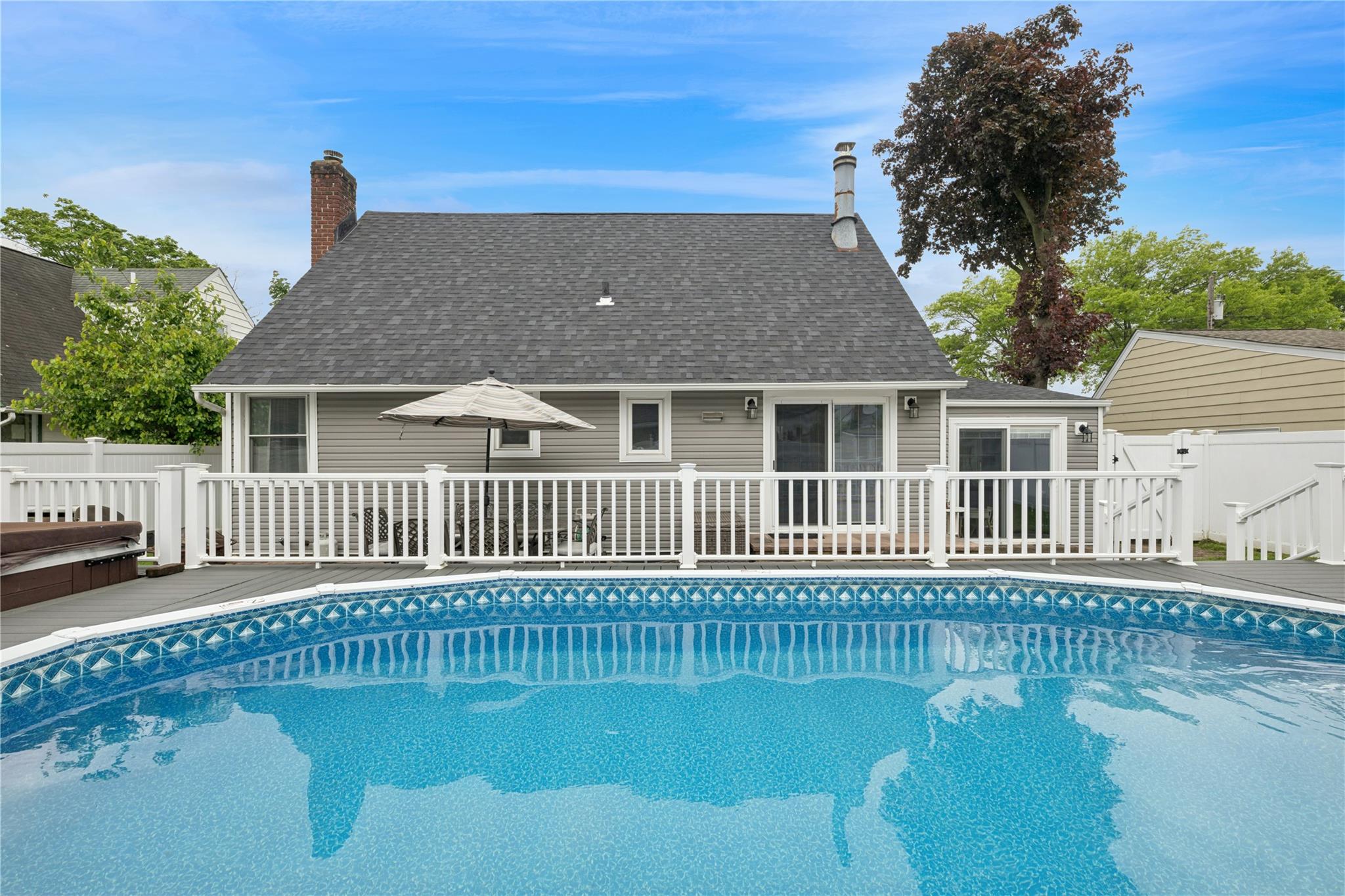 203 Division Avenue Ave, Hicksville, New York image 33
