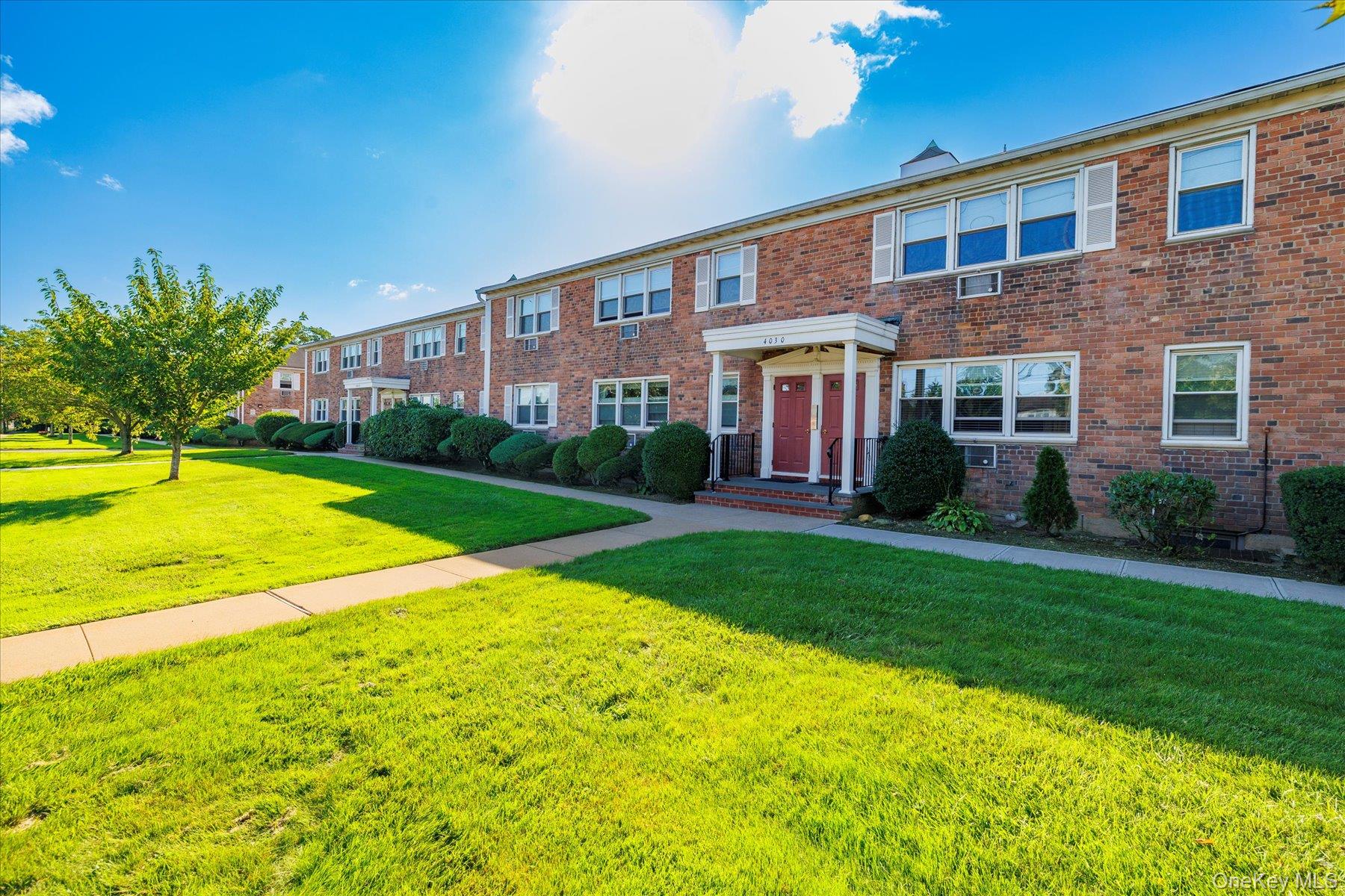 4030 Jerusalem Ave. 1B