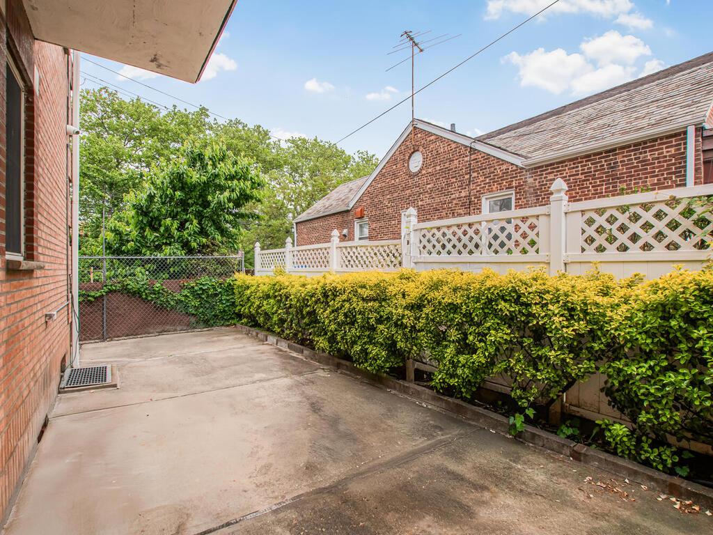 5707 146th Street, Flushing, New York image 17