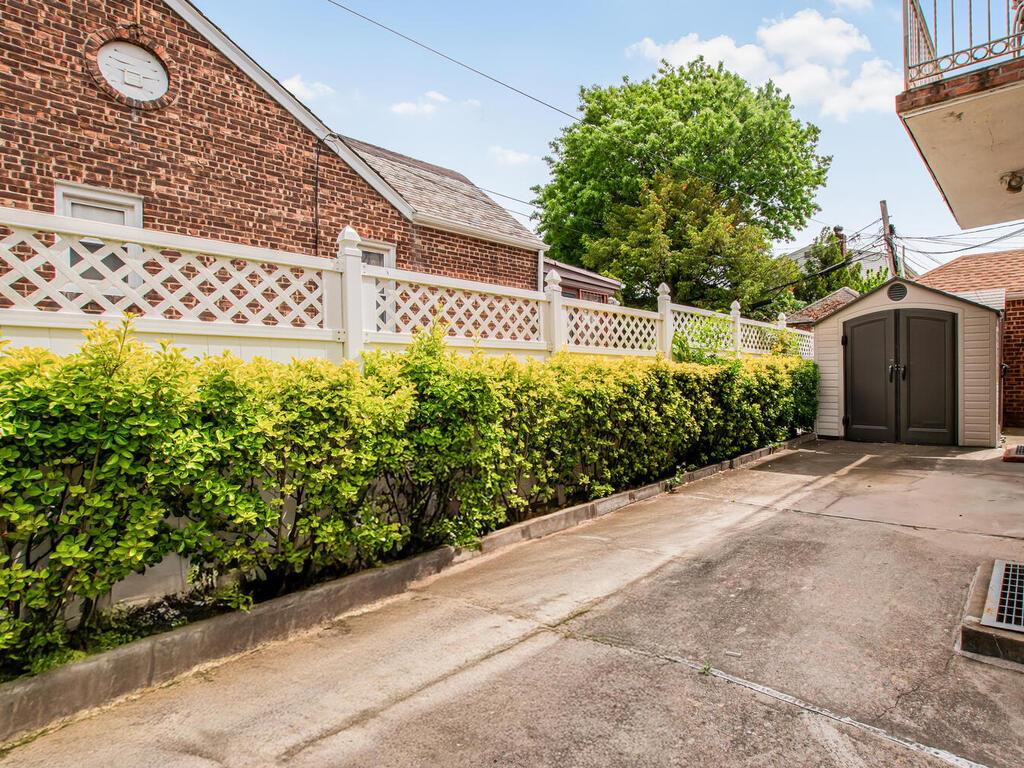 5707 146th Street, Flushing, New York image 18