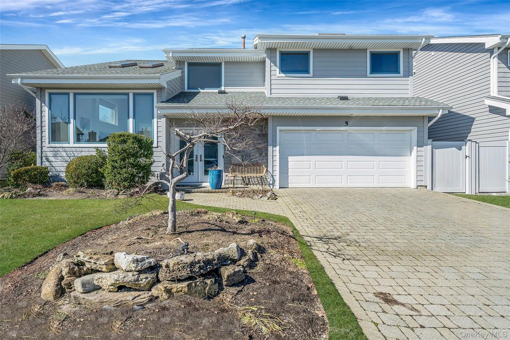 Photo of 1233 Beech Street #5, Atlantic Beach, NY 11509 (MLS # 970116)