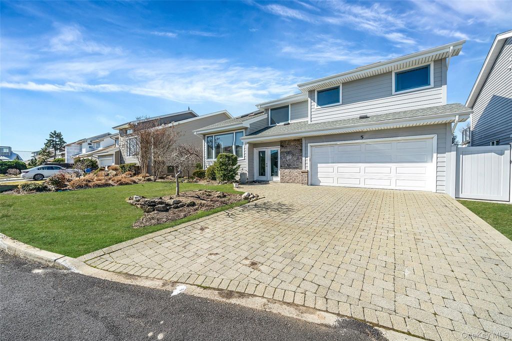 Photo of 1233 Beech Street #5, Atlantic Beach, NY 11509 (MLS # 970116)