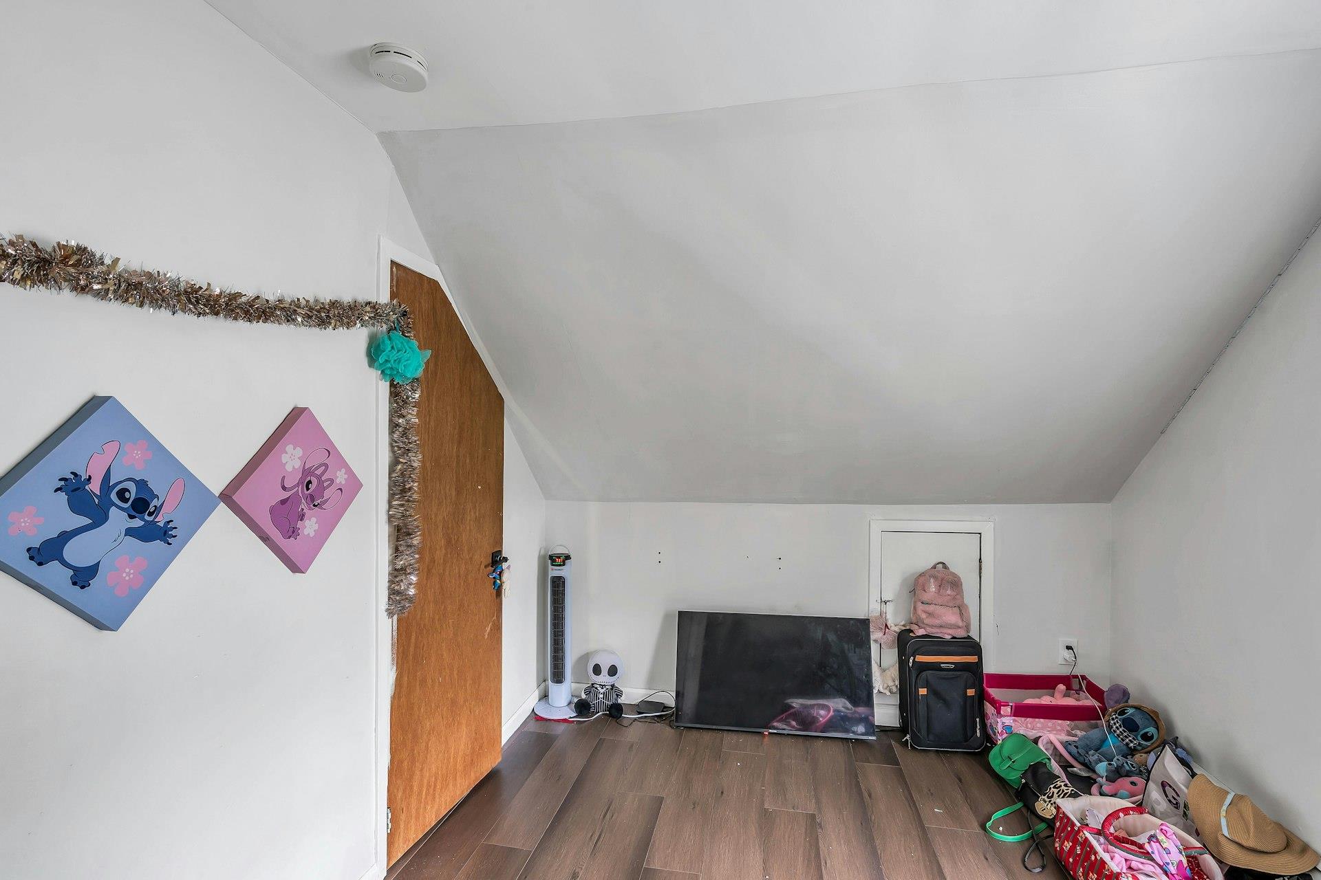 17 Lexington Road, Shirley, New York image 12