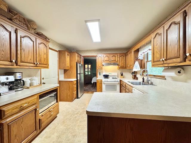73 Gregory Way, Calverton, New York image 7
