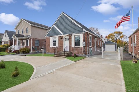 109 Caroline Avenue, Franklin Square, NY 11010 - MLS#: 937543