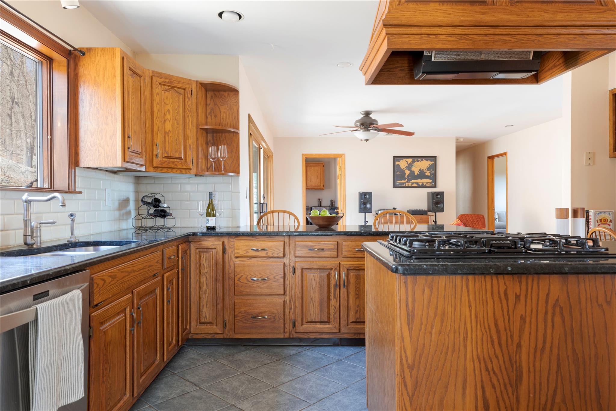 20 Budney, Cold Spring, New York image 11