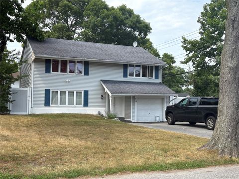 Homes For Sale - 79 Fig Street<br/> Central Islip, NY 11722