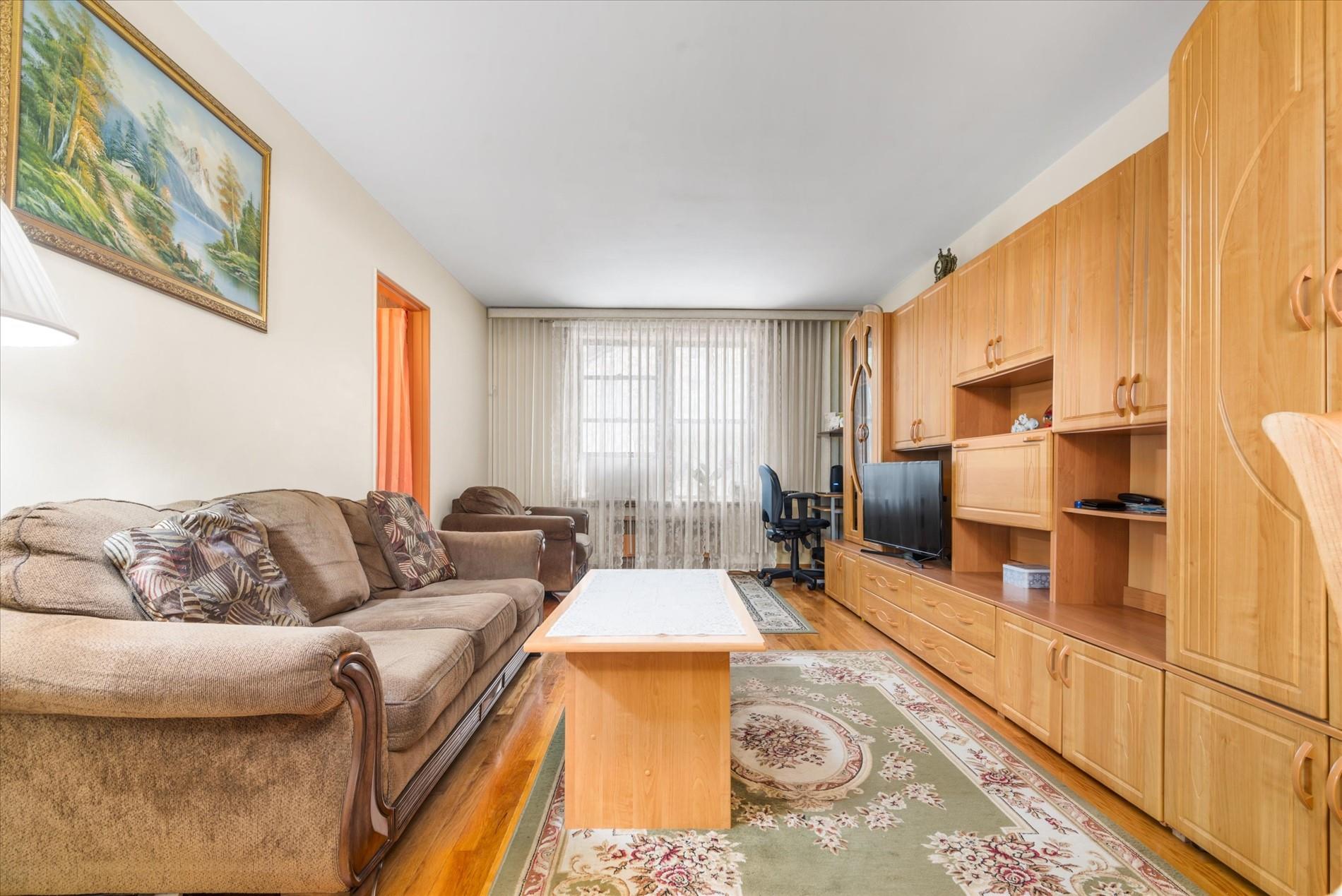 83-75 Woodhaven Boulevard #1E, Woodhaven, New York image 3