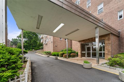 Homes For Sale - 300 N Broadway #7B<br/> Yonkers, NY 10710