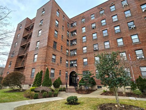 138-18 28th Road 2F Flushing NY 11354