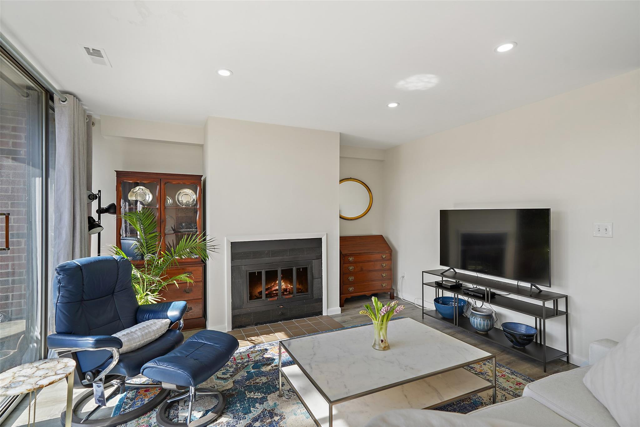 150 N Bedford Road #C9, New Castle, New York image 6