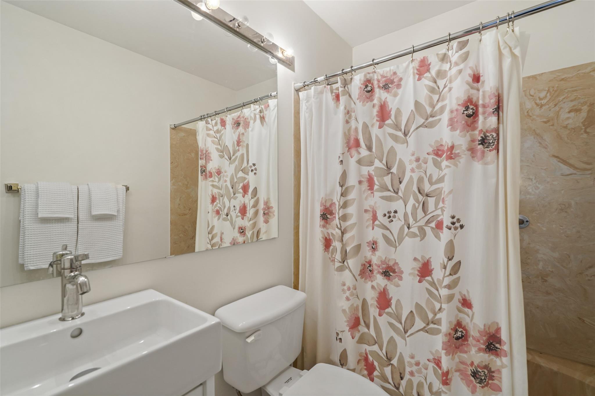 150 N Bedford Road #C9, New Castle, New York image 11